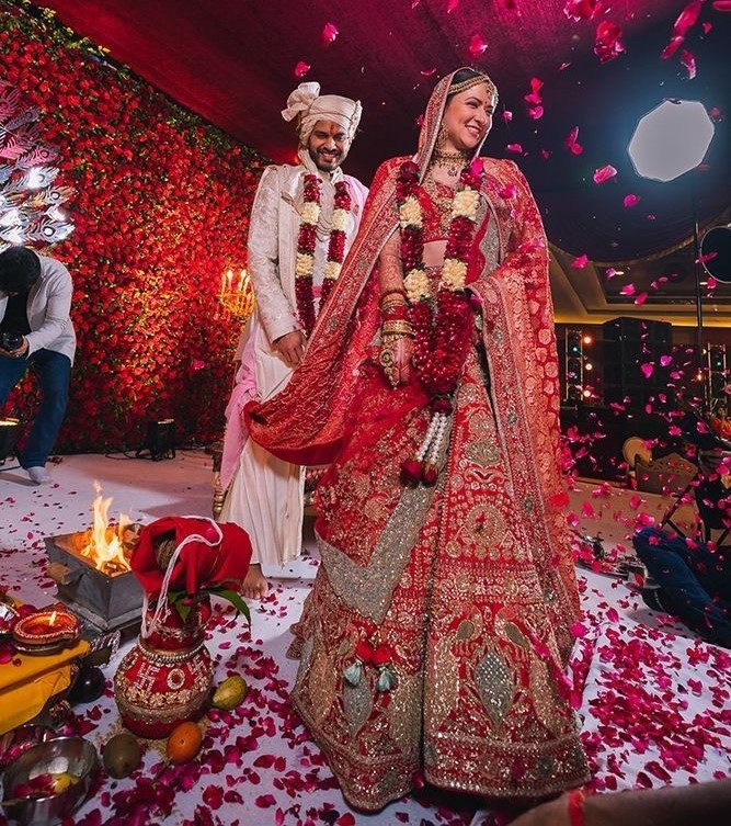 Choosing the Perfect Bridal Gown